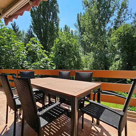 Holiday home Szilvas 10 *